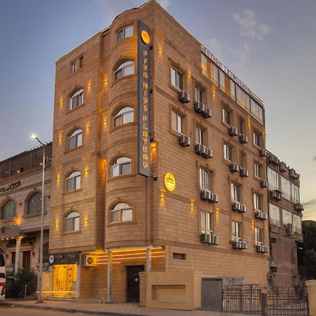 Pyramids Plateau Hotel Kafret el-Gabal Kültér fotó